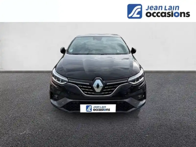 Renault Megane iv berline tce 160 edc — photo 2
