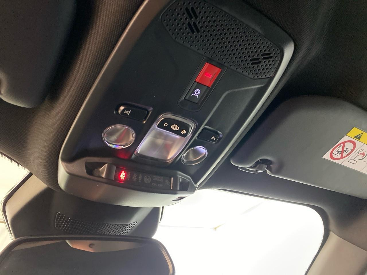 Peugeot 2008 hybrid 145 ch e-dcs6 allure — photo 19