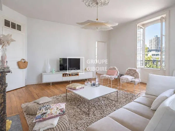 Appartement 4 pièces 97 m²