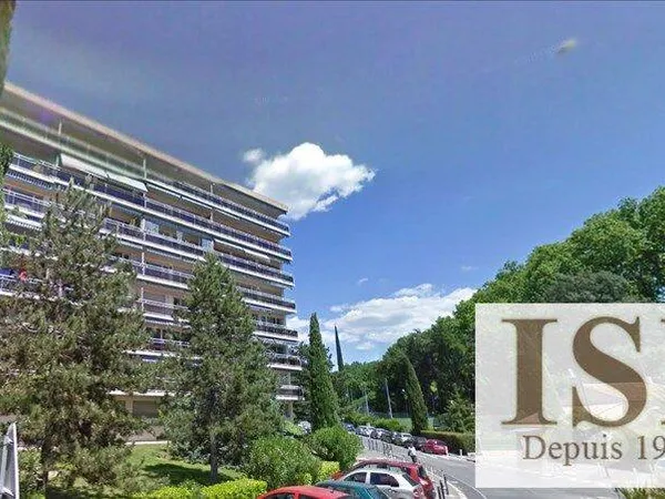 Garage et parking Location Aix-en-Provence 55€