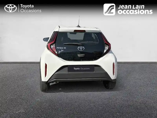 Toyota Aygo X 1.0 vvt-i 72 — photo 6