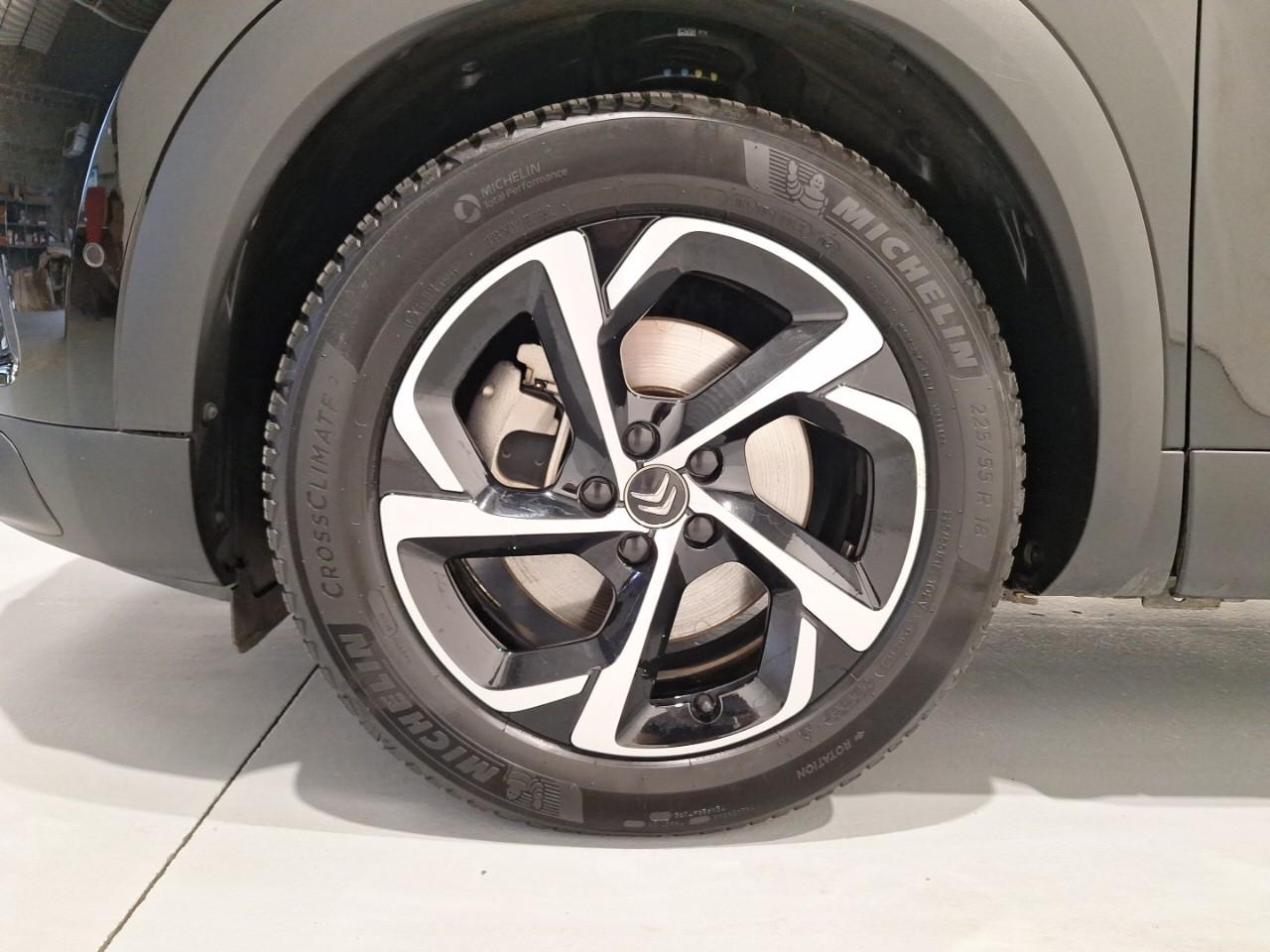 Citroën C5 Aircross hybride rechargeable 225 s&s e-eat8 c-series — photo 11