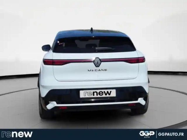 Renault Megane e-tech electric ev60 220ch techno optimum charge — photo 4