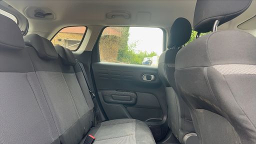 Citroen C3 Aircross 1.5 BlueHdi 100 - Feel – 2019 – 156280 km – Diesel – Boîte Manuelle — photo 18