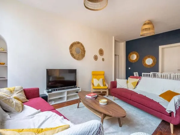 Appartement 7 pièces 156 m²