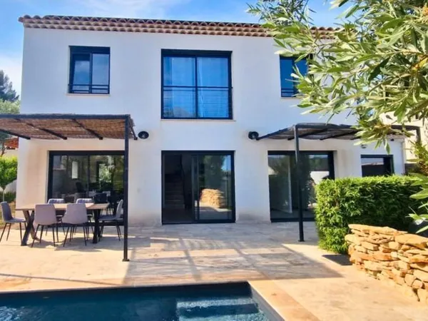Elégante 5M 90M²