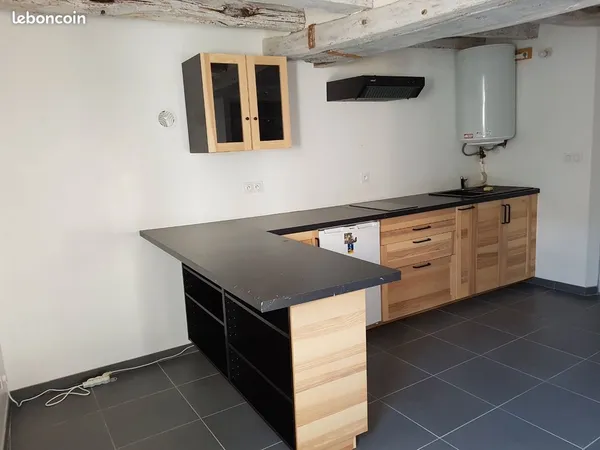 Location studio meublé