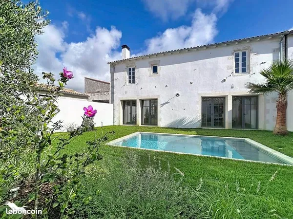 Maison 6 pièces 140 m²