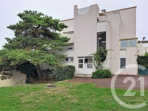 Appartement 4 pièces 85 m²