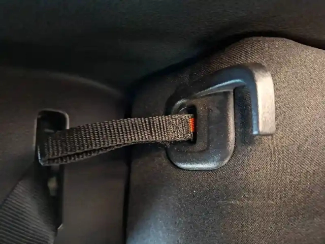 Dacia Sandero eco-g 100 — photo 19