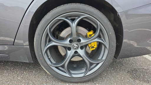 Alfa Romeo Giulia 2.2 JTD 210 Q4 AT8 - Veloce Ti – 2020 – 115288 km – Diesel – Boîte Automatique — photo 22