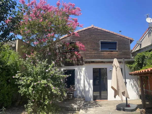 Vends maison de ville