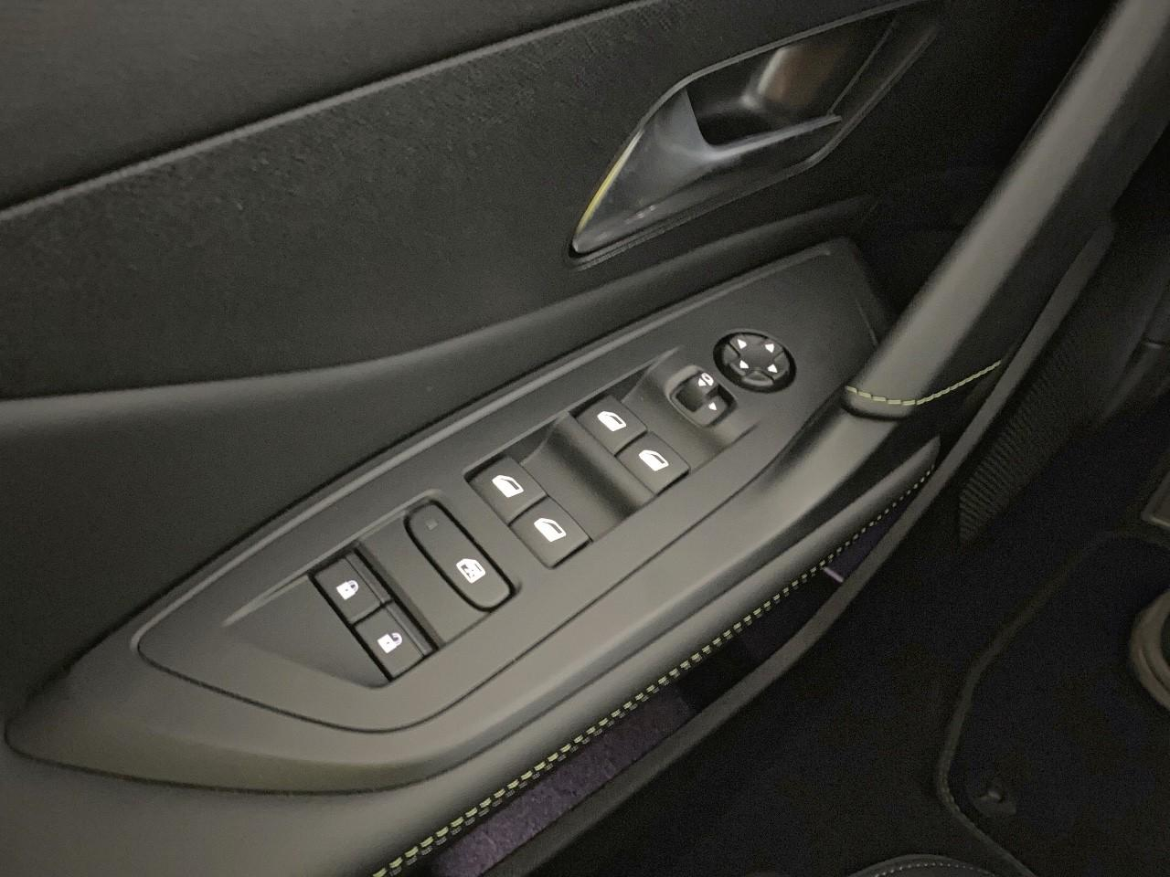 Peugeot 408 electrique 58 kwh 210 ch gt — photo 20
