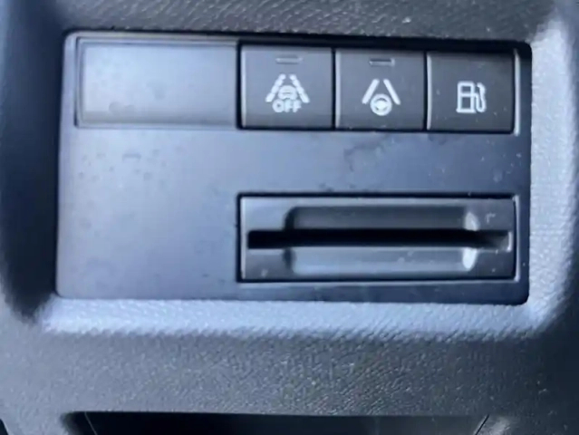 Citroën C5 Aircross hybrid 225 ë-eat8 shine pack — photo 14