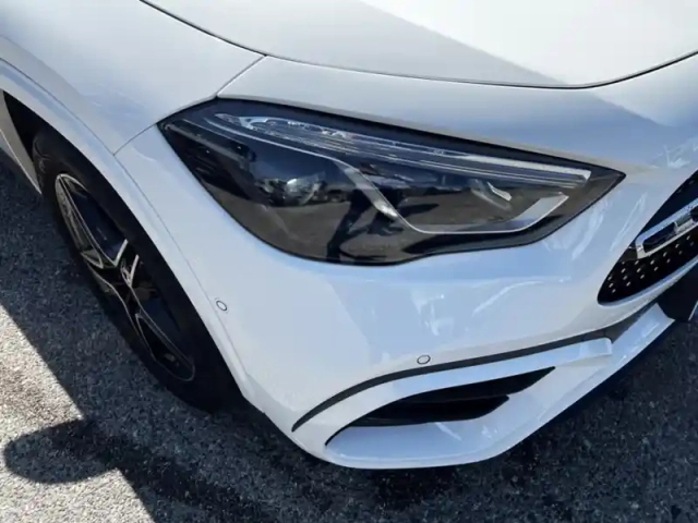 Mercedes Gla 200 d amg line — photo 9