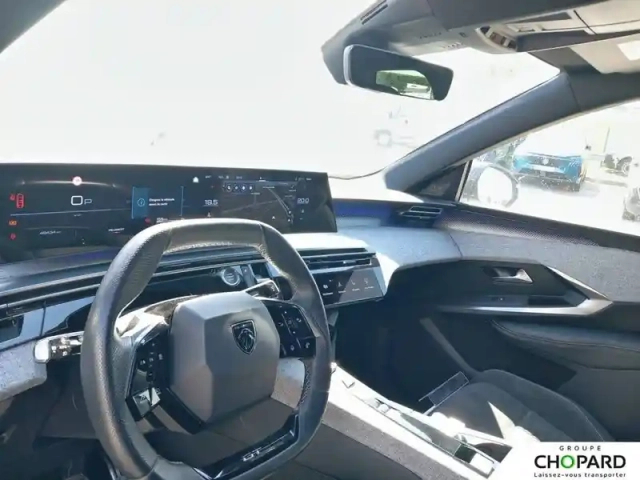 Peugeot 3008 hybrid 136 e-dcs6 — photo 12