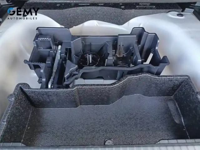 Peugeot 2008 puretech 130 s&amp;s eat8 — photo 12