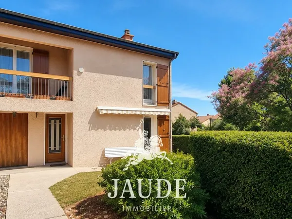 CLERMONT-FERRAND -- Maison 110 m2 -- 4 chambres + bureau -- Ter