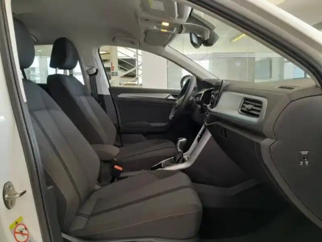 Volkswagen T-Roc 1.5 tsi evo2 150ch vw edition dsg7 — photo 14