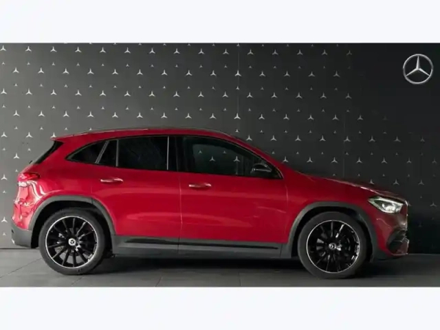 Mercedes Gla 200 amg line — photo 26