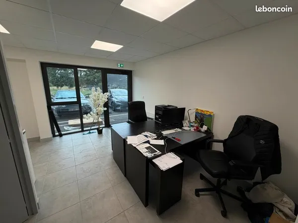 LOCAL D'ACTIVITE 188 m² CHÂTEAUBOURG