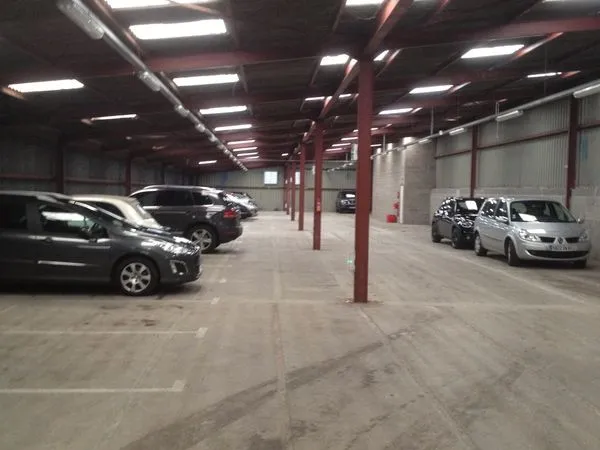 Place de parking sécurisée et couverte, quartier Saint-Honoré (à Amiens)