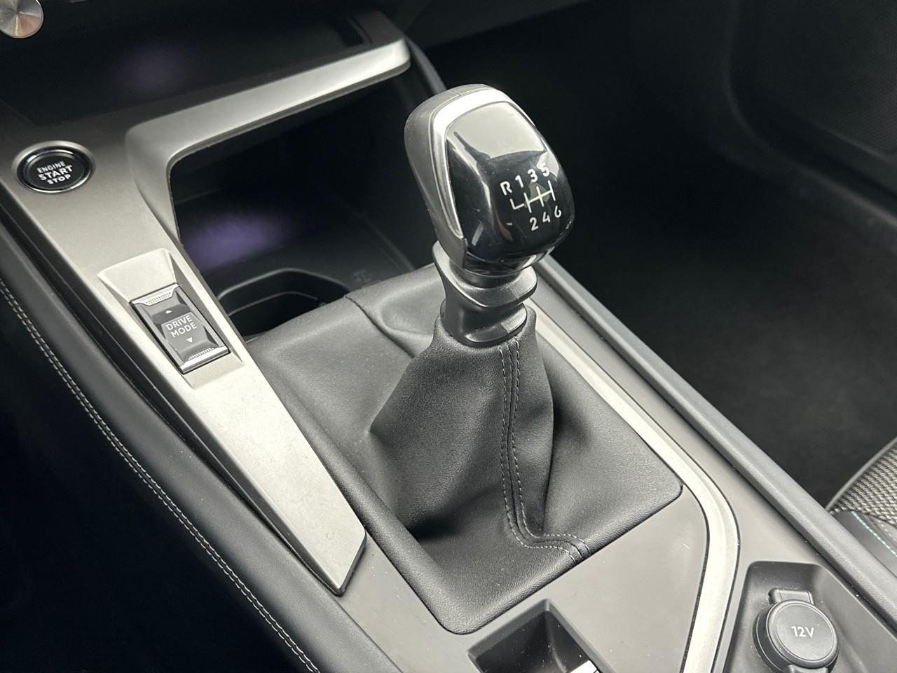 Peugeot 308 puretech 130ch s&s bvm6 allure — photo 31