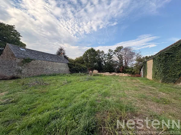 Terrain de 1064 m² au calme proche des commerces
