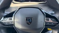 Peugeot 2008 1.2 PureTech 100ch S&S Allure — photo 25