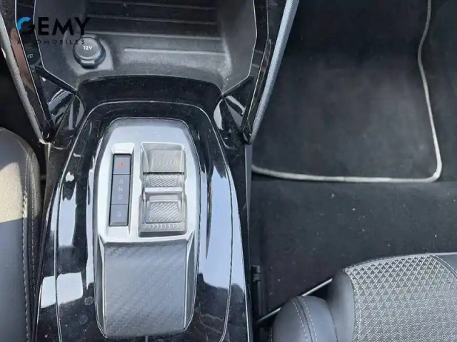 Peugeot 208 electrique 50 kwh 136ch — photo 17