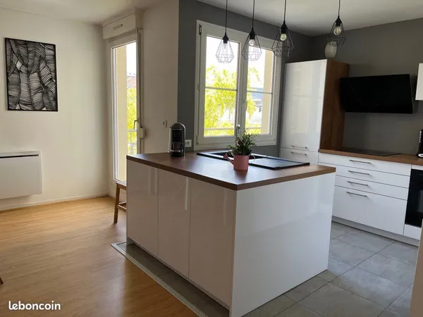 Appartement T3 - hyper centre