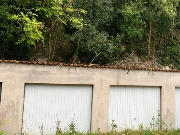 Ribérac centre -garage à louer