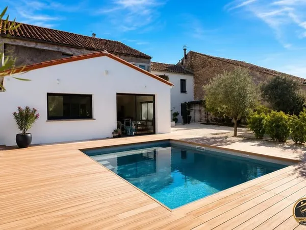 Maison De Charme Rénovée Avec Piscine - La Redorte