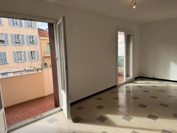 Appartement 1 pièce 28 m²