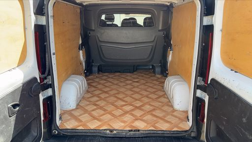 Renault Trafic 1.6 dCi 120 - L2h1 Grand Confort – 2019 – 141705 km – Diesel – Boîte Manuelle — photo 17