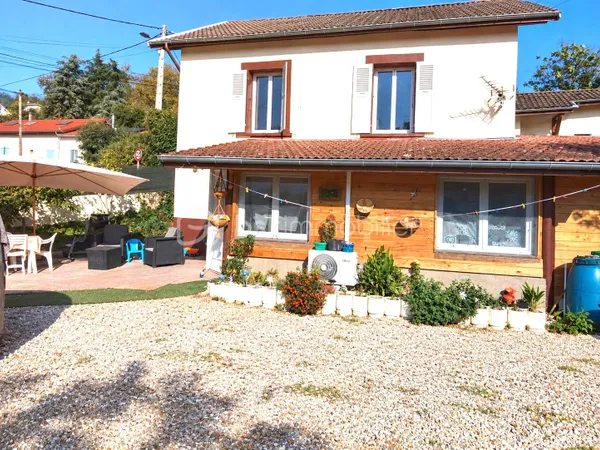 Maison 6 pièces 160 m²