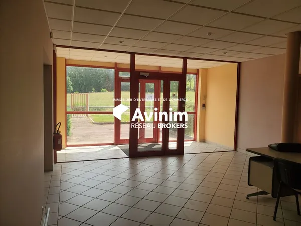 Bureaux 270 m²