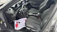 Peugeot 2008 1.2 PureTech 130ch S&S GT EAT8 — photo 12