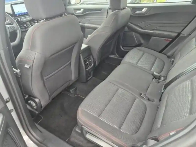Ford Kuga 2.0 ecoblue 120 ch st-line bva — photo 10