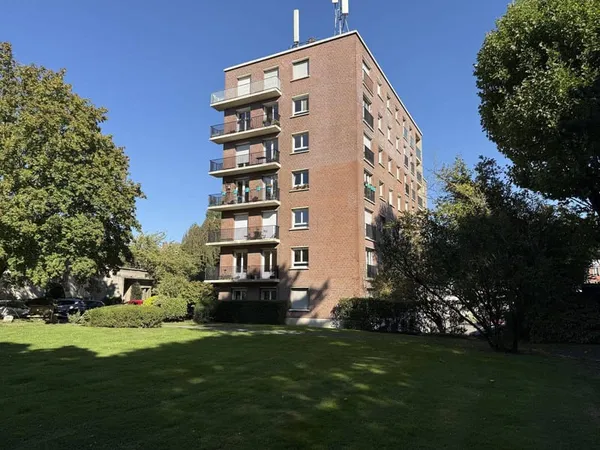 Appartement 4 pièces 80 m²