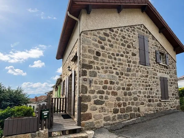 Maison meublée 100m² 3ch 2SDB jardin - Saint-Agrève