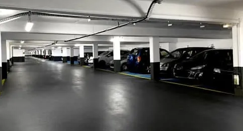 Parking 13 m²