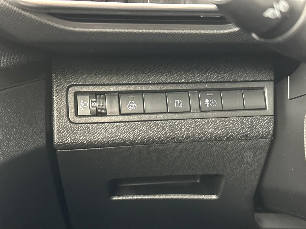 Peugeot 3008 hybrid 225 e-eat8 allure pack — photo 16
