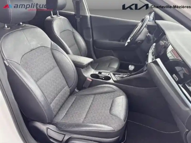 Kia Niro 1.6 gdi 105ch isg + plug-in 60.5ch design dct6 5cv — photo 11