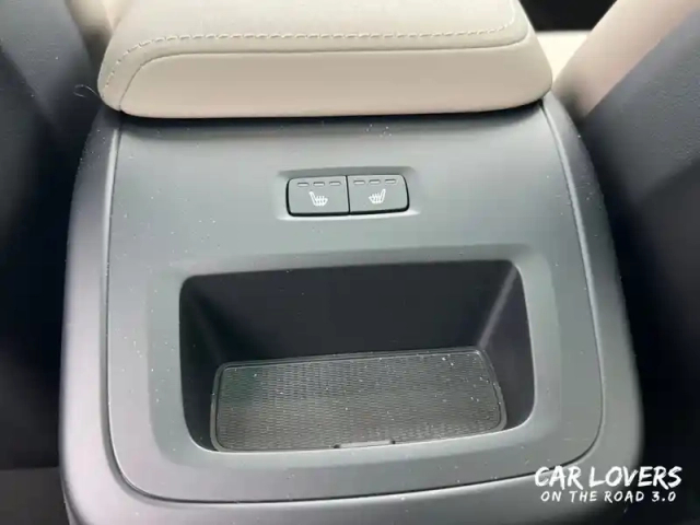 Volvo Xc60 t6 awd hybride rechargeable 253 ch+145 ch geartronic 8 — photo 32