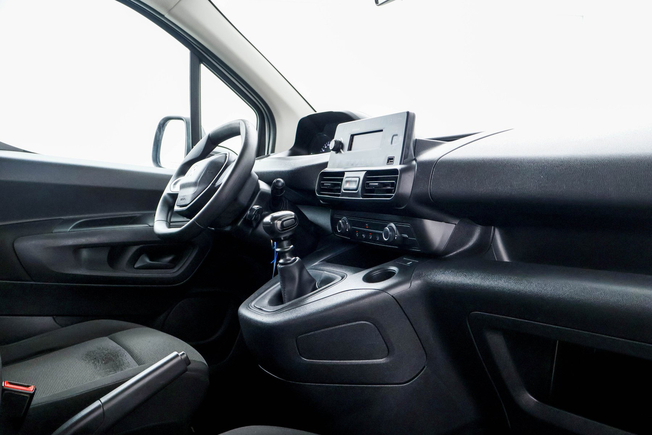 Peugeot RIFTER — photo 27