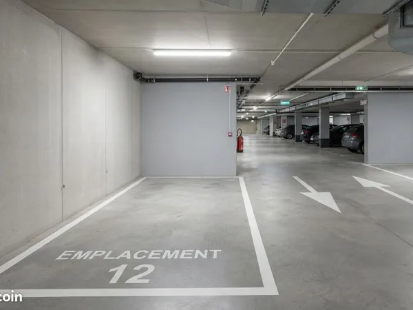 Location Parking Colombiers (34440) - 20 m² sécurisé