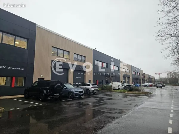Local d'activité 511 m²