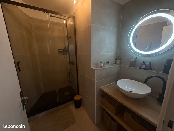 T3 bis 67 m² - Balcon vue canal - Héraclès