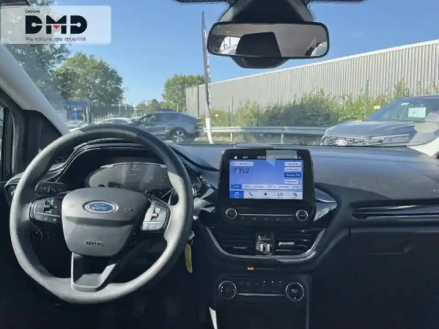 Ford Fiesta 1.5 tdci 85ch stop&amp;start trend business nav 5p euro6.2 — photo 5
